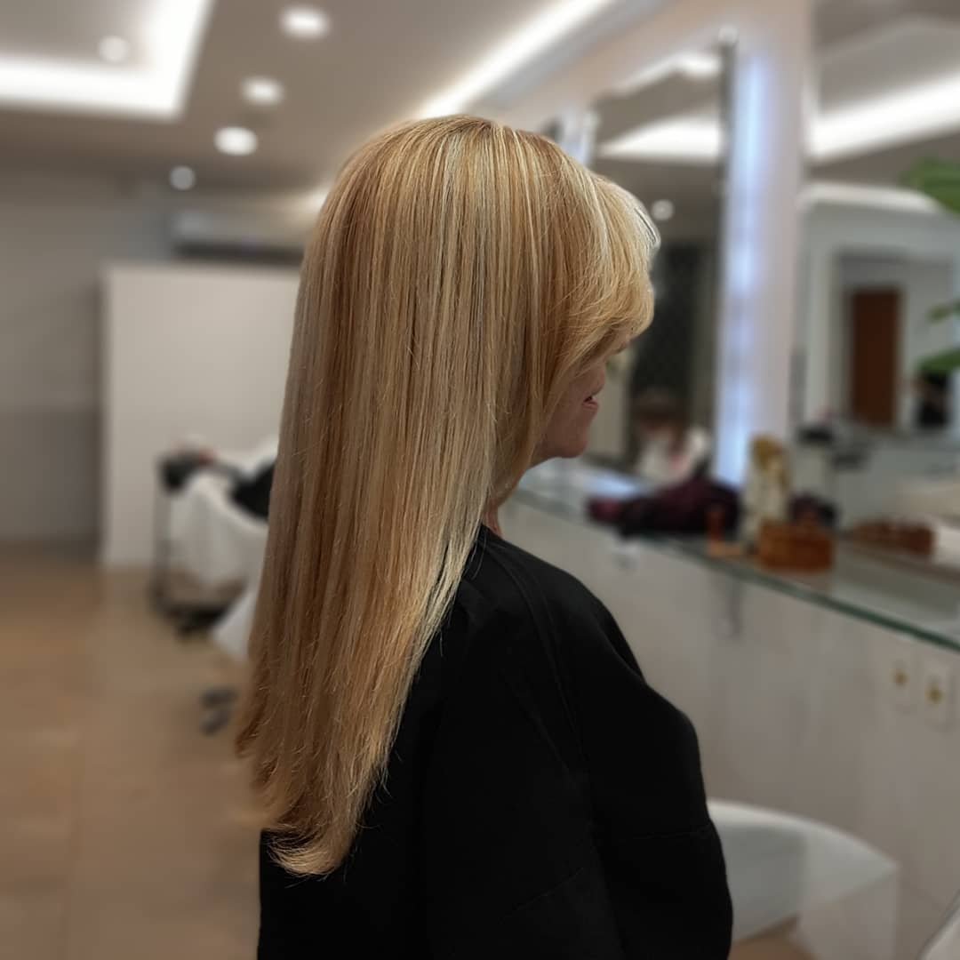 Mechas com acabamento natural no Inter Model Centro de Beleza, em Botafogo